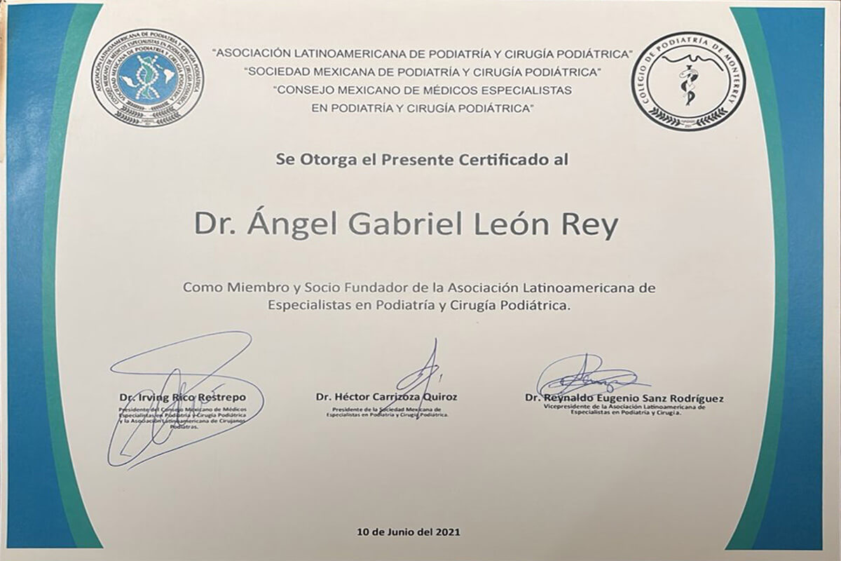 Certificado - Dr. Ángel León